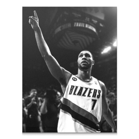 Brandon Roy - Point black and white action shot showing detailed Blazers jersey fabric.