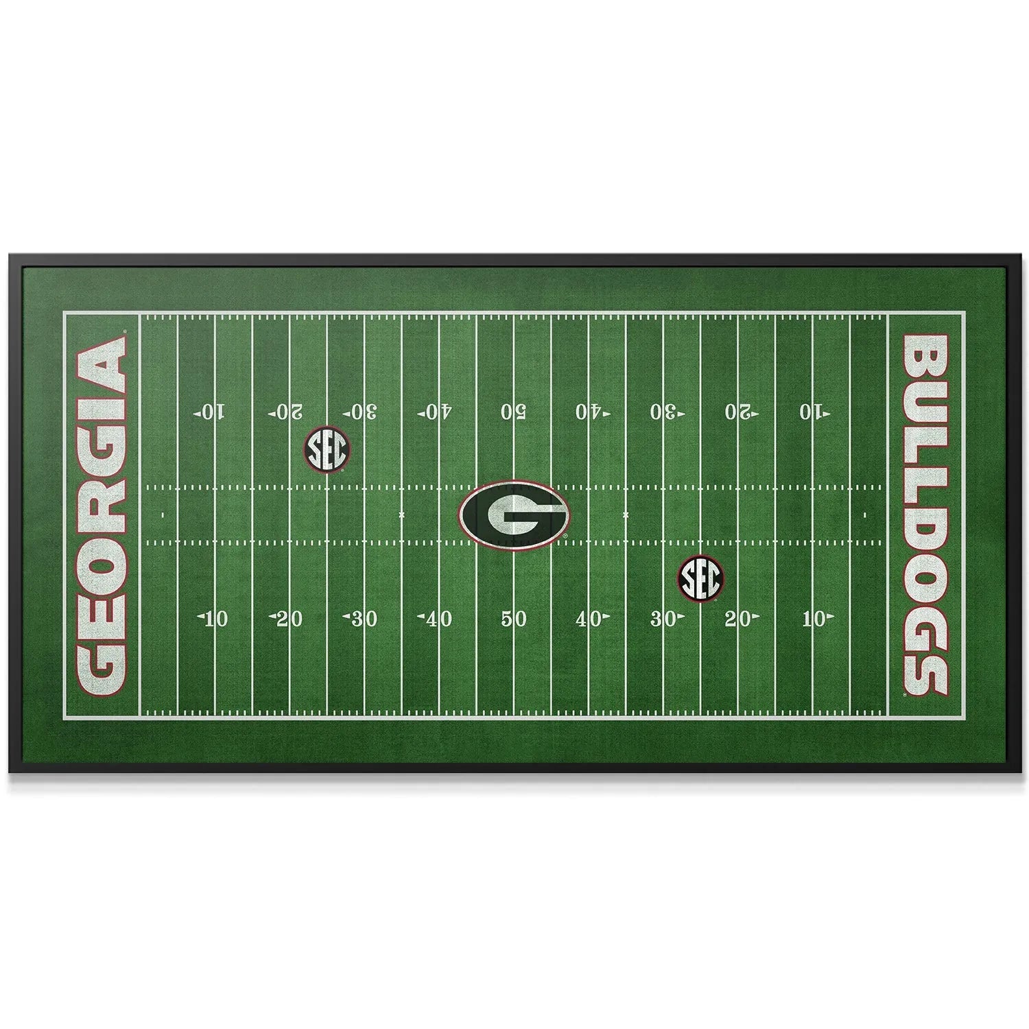 Close-up texture shot of the simulated grass fibers on the Georgia - Full Field mat.